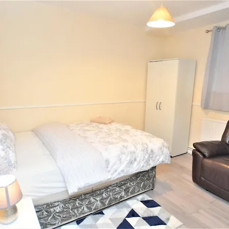 London Zone 1, 3Bedroom Maisonette With A View Extérieur photo